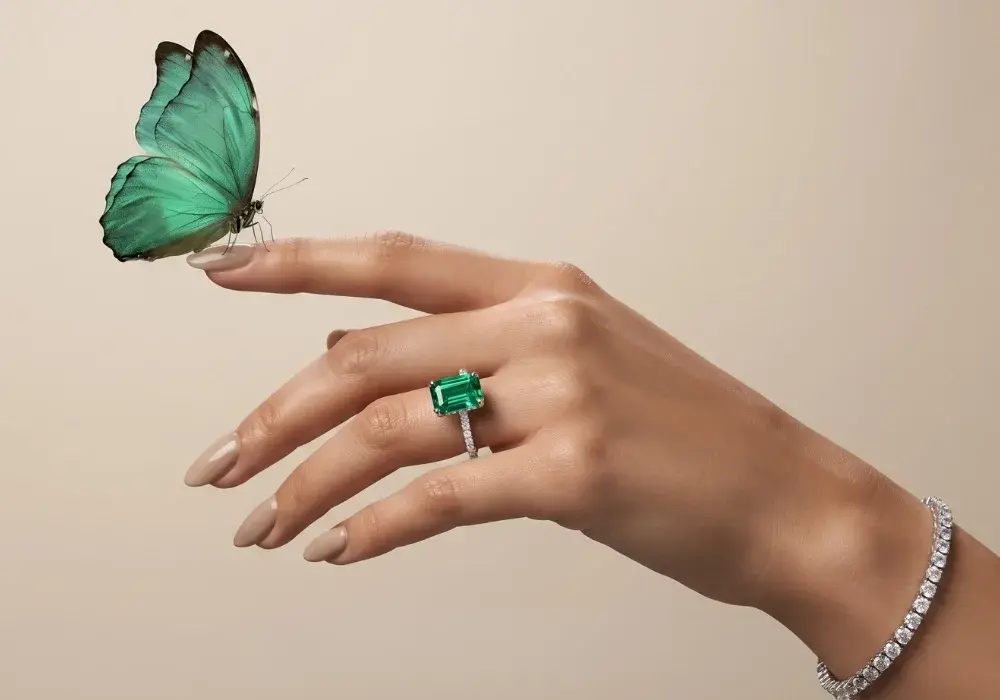 Certified Appraiser At Ryan And Co Jewelers